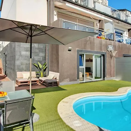 Luxury Las Mesas